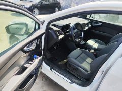 Audi Q4 e-tron 40 e-tron Creative Edition - ფოტო 11