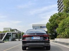 Volkswagen Passat 330TSI Prestige - ფოტო 8