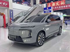 Denza N8L PHEV Flash Charging Flagship - ფოტო 1