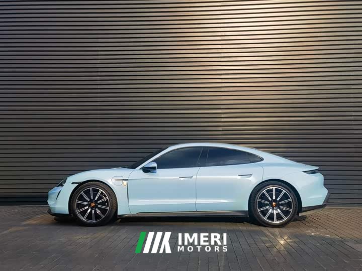 Porsche Taycan - ავტომობილი ჩინეთიდან
