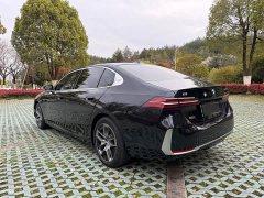 BMW i5 2024 eDrive 35L Premium M Sport Package - ფოტო 6