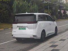 Denza BYD Denza D9 DM-i 980 Four-Wheel Drive Premium - ფოტო 16
