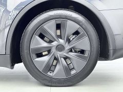 Tesla Model Y Rear-Wheel Drive - ფოტო 11