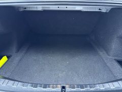 BMW 3 Series 320Li M Sport Package - ფოტო 13