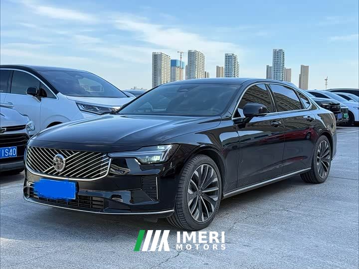 Volvo S90 B5 Intelligent Remote Luxury Edition