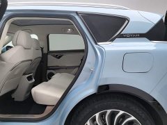 Voyah Lantu FREE Four-Wheel Drive Standard Extended Range Exclusive Luxury Package - ფოტო 15