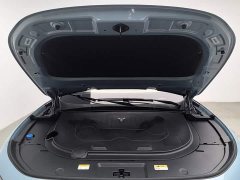 Voyah Lantu FREE Four-Wheel Drive Standard Extended Range Exclusive Luxury Package - ფოტო 6