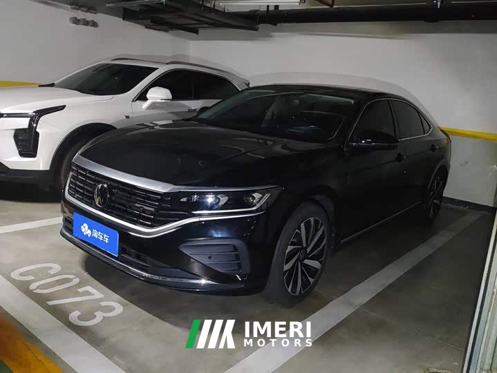 Volkswagen Passat 380TSI Elite - ავტომობილი ჩინეთიდან