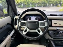Land Rover Defender 110 P400 Dark Edition - ფოტო 10
