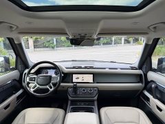 Land Rover Defender 110 P400 Dark Edition - ფოტო 8