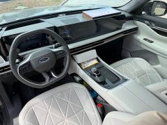 Ford Edge Plus L 2.0T EcoBoost EPHEVAWDFlagship Version - фото 4