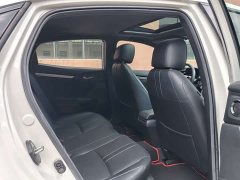 Honda Civic 2021 Hatchback 220 Turbo CVT Trendy Control - ფოტო 12