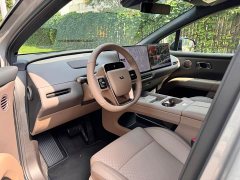 Li Auto i6 Two-wheel drive standard version - ფოტო 17