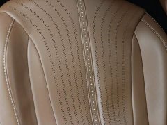 Aston Martin DB11 2020 4.0T V8 Coupe - ფოტო 11