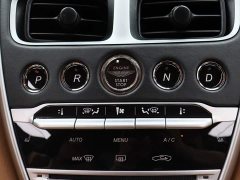 Aston Martin DB11 2020 4.0T V8 Coupe - ფოტო 18