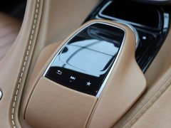 Aston Martin DB11 2020 4.0T V8 Coupe - ფოტო 19