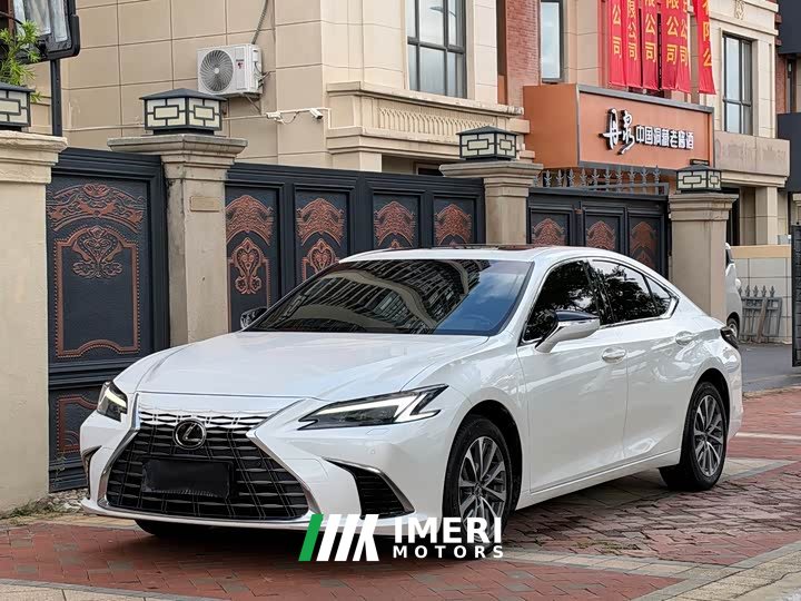 Lexus ES 2024 200 Premium Edition - ავტომობილი ჩინეთიდან