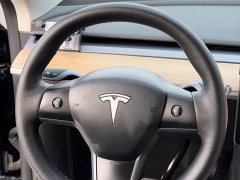 Tesla Model Y Rear-Wheel Drive - ფოტო 8