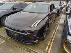 Lynk & Co Geely Lynk & Co 03 2023 1.5T DCT Pro - ფოტო 1