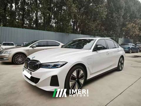 2024 BMW i3 eDrive 40 L Night Sport Package