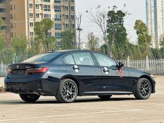 BMW 3 Series 330Li M Sport Night Edition Package - ფოტო 9