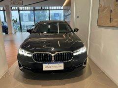 BMW 5 Series 2022 525Li M Sport Package - ფოტო 1