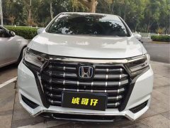 Honda Odyssey 2.0L e:HEV Luxury - ფოტო 2