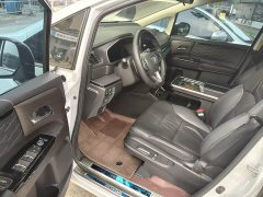 Honda Odyssey 2.0L e:HEV Luxury - ფოტო 6