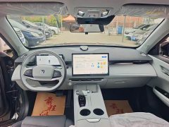Changan UNI-Z New Energy 2025 Intelligent New Blue Whale 125km Battleship Type - ფოტო 6