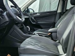 Volkswagen Tiguan L Outstanding Edition 300TSI Automatic Two-Wheel Drive Dragon Ascendant Version - ფოტო 3