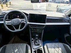 Volkswagen Tiguan L Outstanding Edition 300TSI Automatic Two-Wheel Drive Dragon Ascendant Version - ფოტო 5