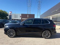 BMW X5 (Imported) Facelift xDrive30i M Sport Package - ფოტო 2