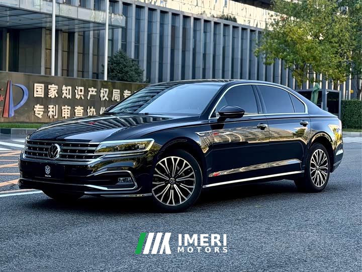 Volkswagen Hui Ang 380TSI Luxury Edition