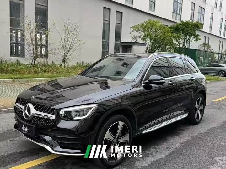 Mercedes-Benz GLC 300 L 4MATIC Luxury