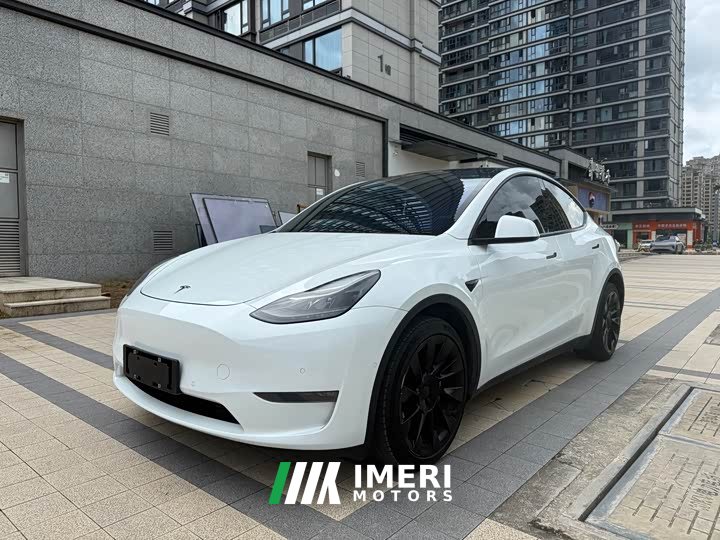 Tesla Model Y Long Range All-Wheel Drive - ავტომობილი ჩინეთიდან