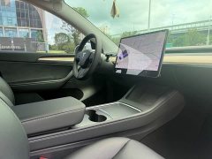 Tesla Model Y Long Range All-Wheel Drive - ფოტო 10