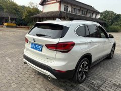 BMW X1 sDrive20Li Fashion Edition - ფოტო 5
