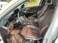 BMW X1 sDrive20Li Fashion Edition - ფოტო 8
