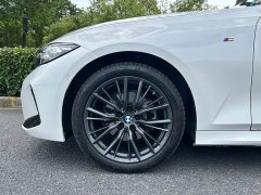 BMW 3 Series 325Li M Sport Midnight Edition Package - ფოტო 6