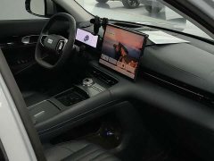 Geely Galaxy E5 2024 530km Explorer Edition - ფოტო 13