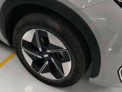 Geely Galaxy E5 2024 530km Explorer Edition - ფოტო 16