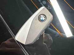BMW 5 Series 525Li M Sport Package - ფოტო 6