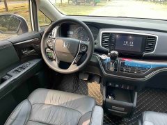 Honda Odyssey 2019 2.0L Sharp Intelligent Edition - ფოტო 18