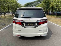 Honda Odyssey 2019 2.0L Sharp Intelligent Edition - ფოტო 5