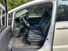 Honda Odyssey 2019 2.0L Sharp Intelligent Edition - ფოტო 8