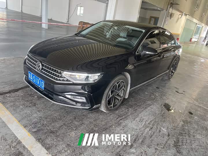 Volkswagen Magotan 2 Million Units Commemorative Edition 330TSI DSG Leading Version