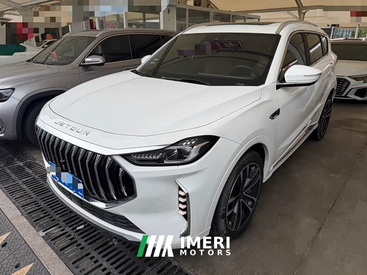 Jetour Jietu X70 PLUS 1.6T DCT Champion PRO 5-Seater