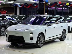NIO ES8 Six-Seat Executive Signature Edition - ფოტო 1
