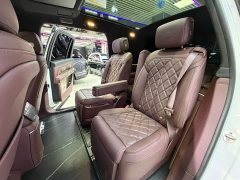 NIO ES8 Six-Seat Executive Signature Edition - ფოტო 12
