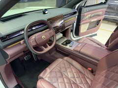 NIO ES8 Six-Seat Executive Signature Edition - ფოტო 4